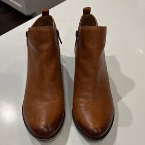 Women’s Brown Leather Ankle Boots size 9